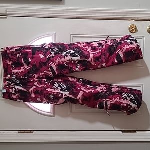 Girls size 14 pink snowpants